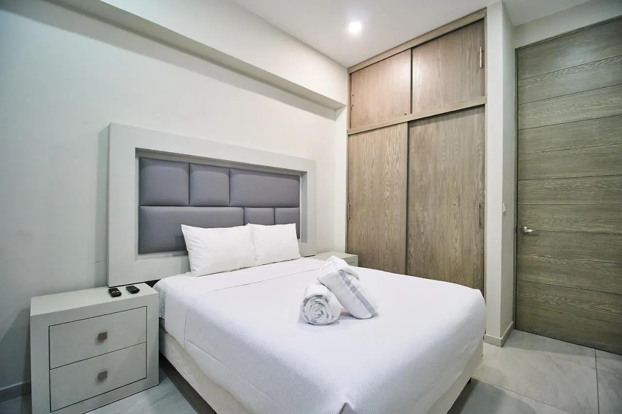 아파트호텔 Torre 42 Playa Del Carmen By Lockey 아파트 호텔
