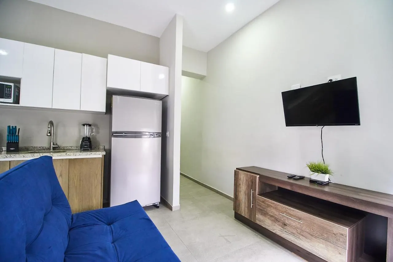 Aparthotel Torre 42 Playa Del Carmen By Lockey