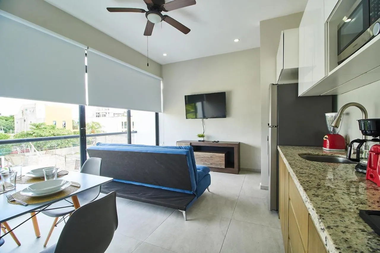 Aparthotel Torre 42 Playa Del Carmen By Lockey