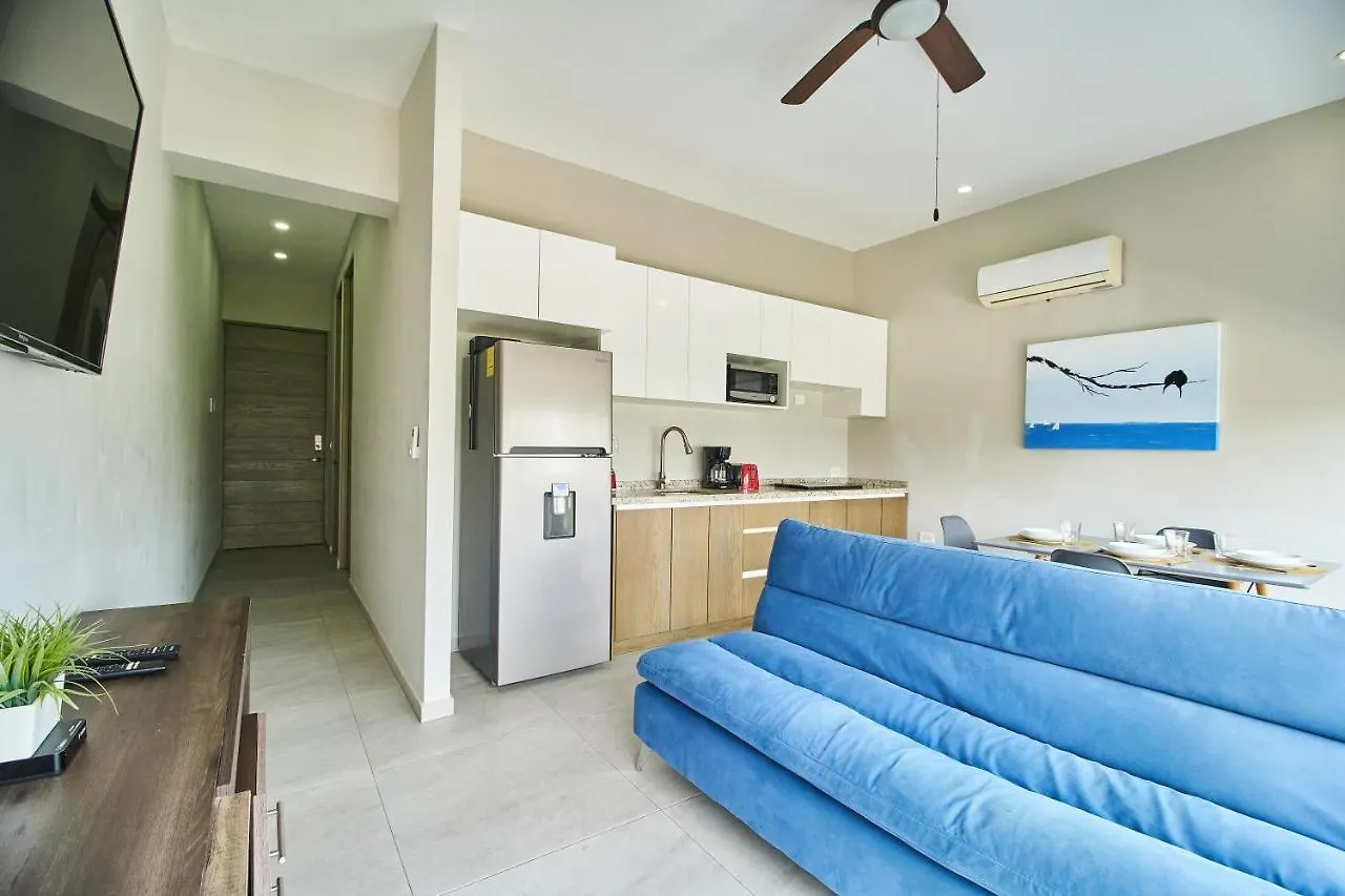 Aparthotel Torre 42 Playa Del Carmen By Lockey